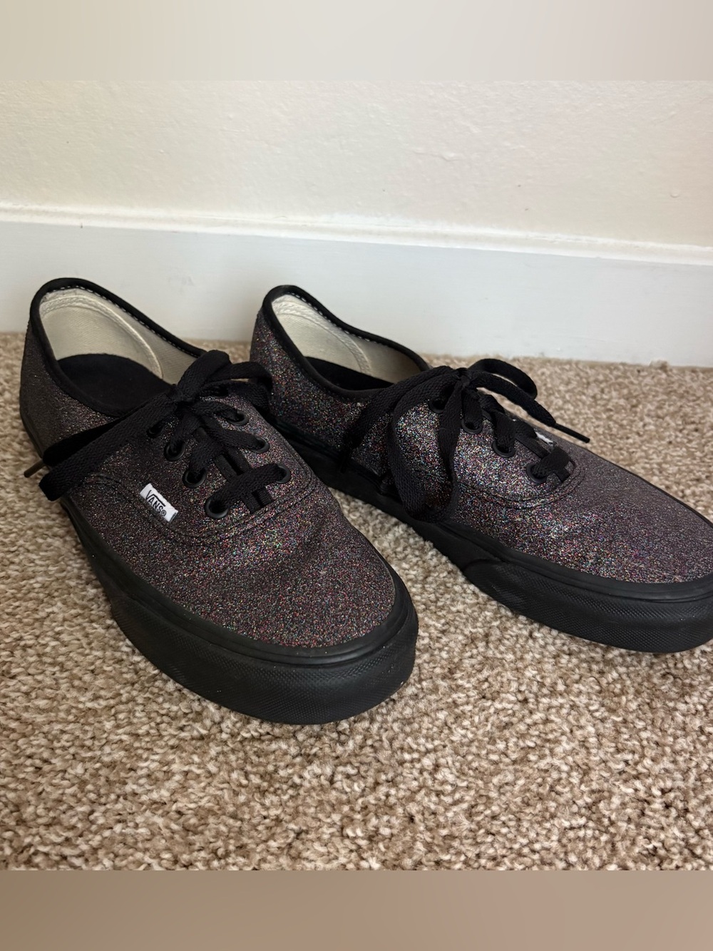 VANS | Shoes - Picture 2 of 4